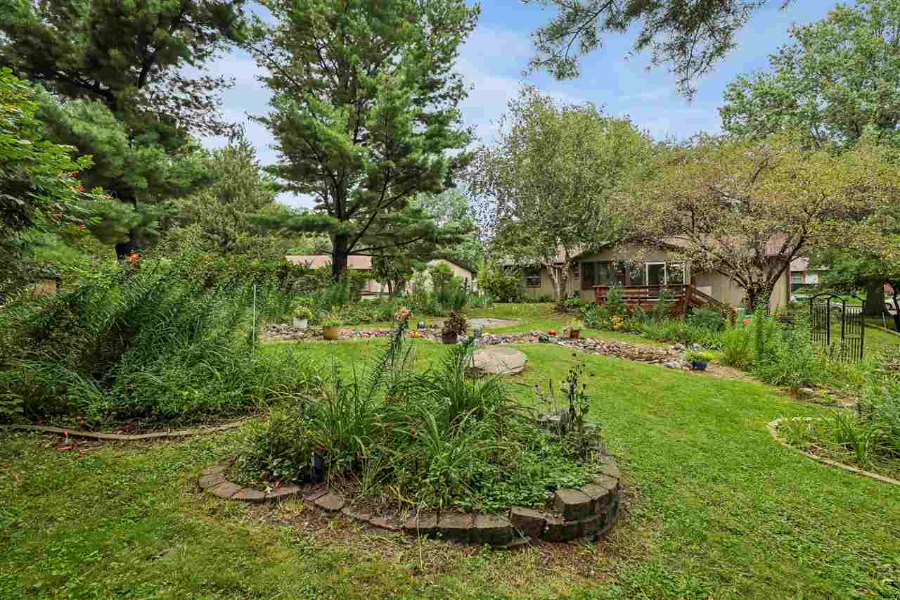 109 Oberlin Street Iowa City IA 52245