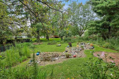 109 Oberlin Street Iowa City IA 52245