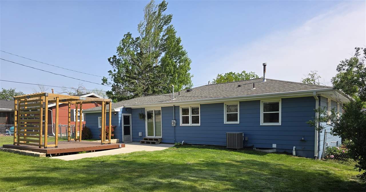 2222 Evergreen Street NE Cedar Rapids IA 52402