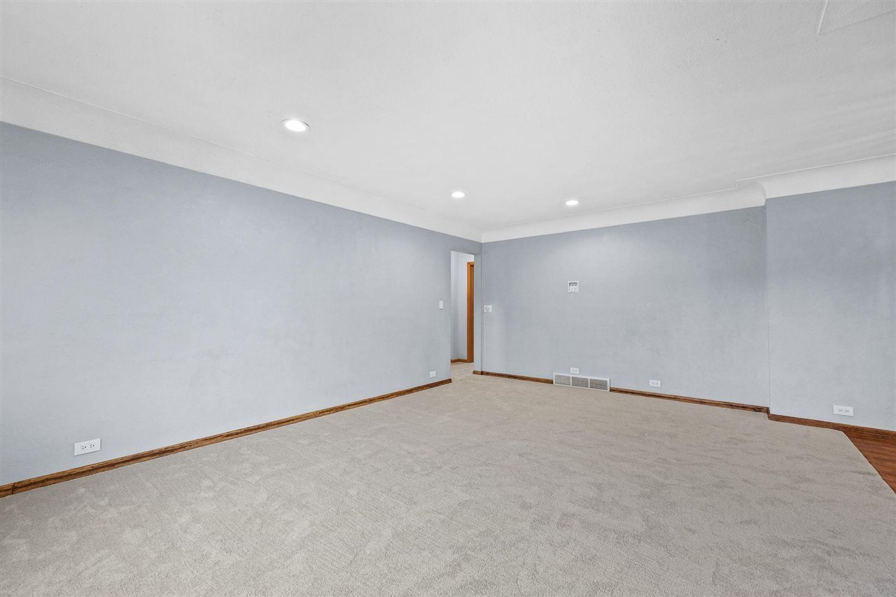 2222 Evergreen Street NE Cedar Rapids IA 52402