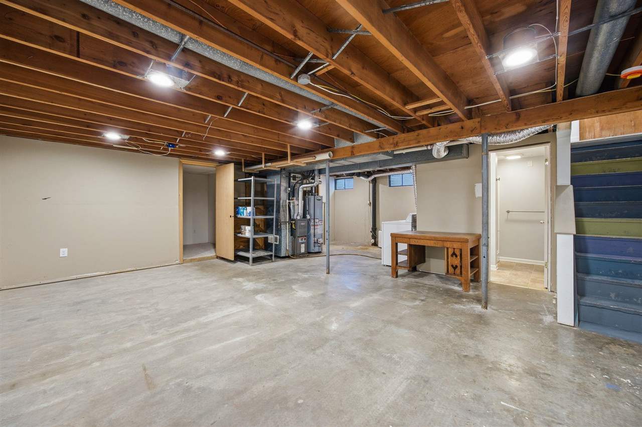 3016 Raven Street Iowa City IA 52245