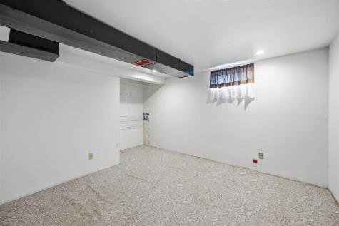 3016 Raven Street Iowa City IA 52245