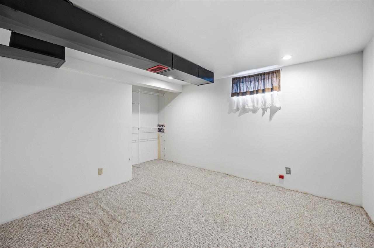 3016 Raven Street Iowa City IA 52245