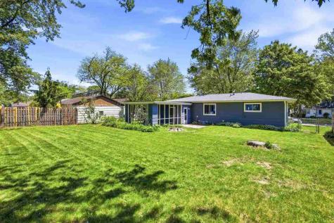 3016 Raven Street Iowa City IA 52245