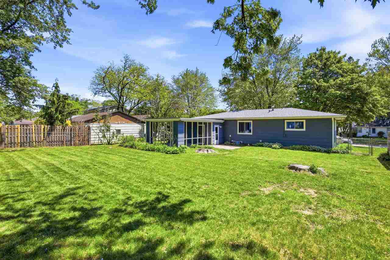 3016 Raven Street Iowa City IA 52245