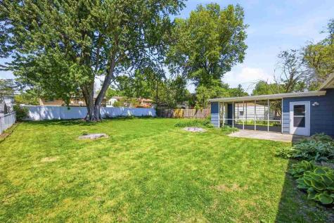 3016 Raven Street Iowa City IA 52245