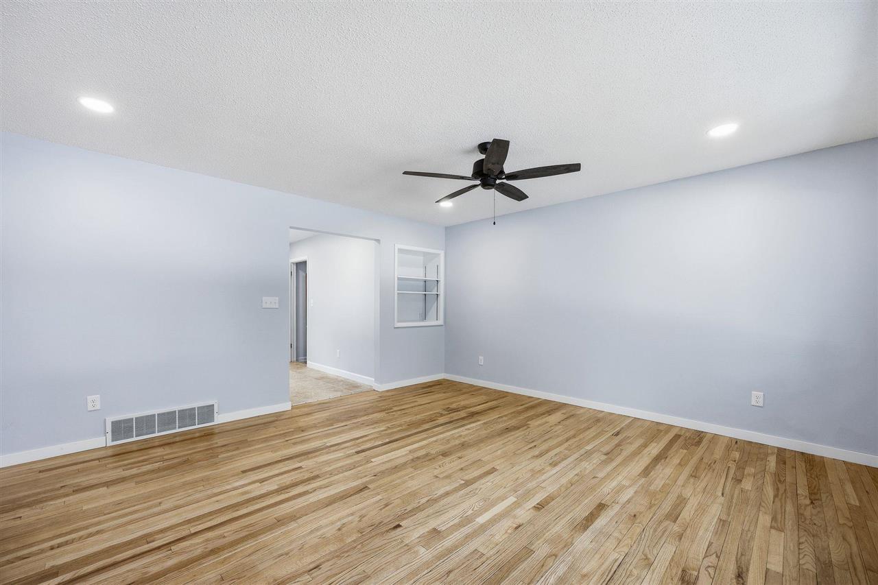 3016 Raven Street Iowa City IA 52245