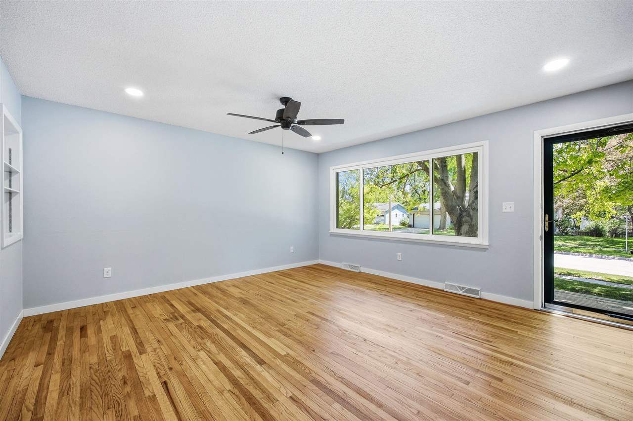 3016 Raven Street Iowa City IA 52245