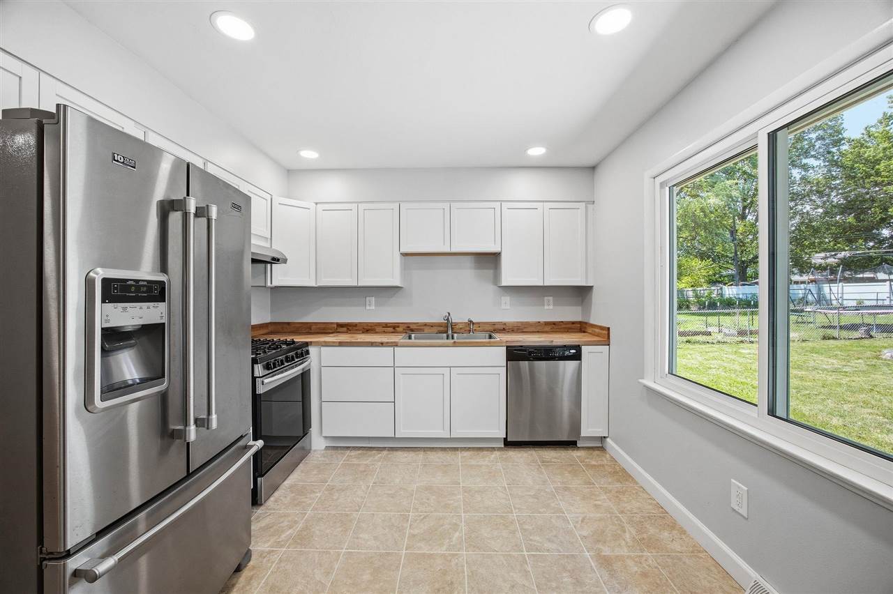 3016 Raven Street Iowa City IA 52245
