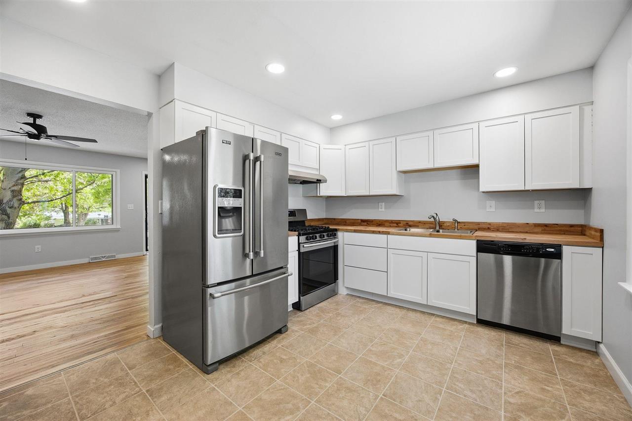 3016 Raven Street Iowa City IA 52245