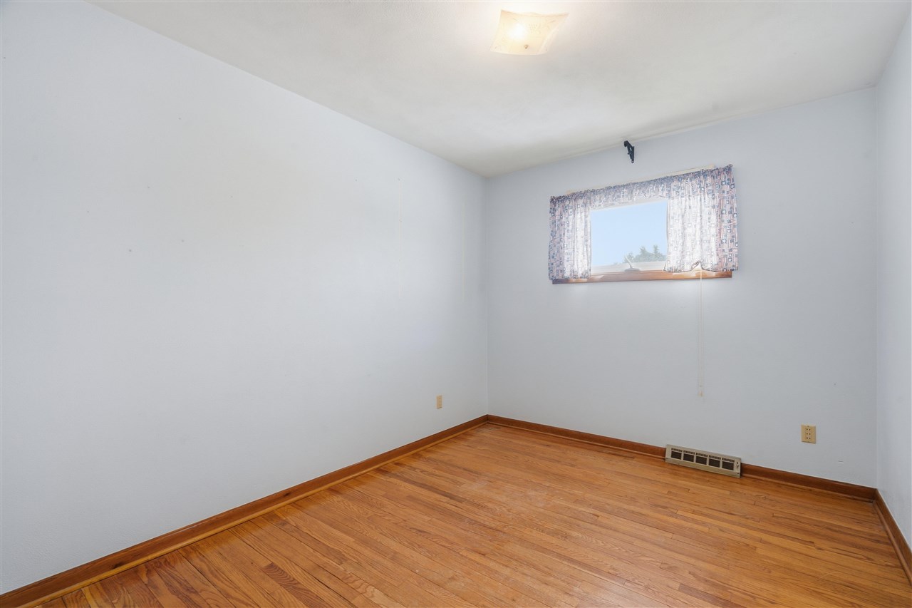 1204 Bowler Street Hiawatha IA 52233