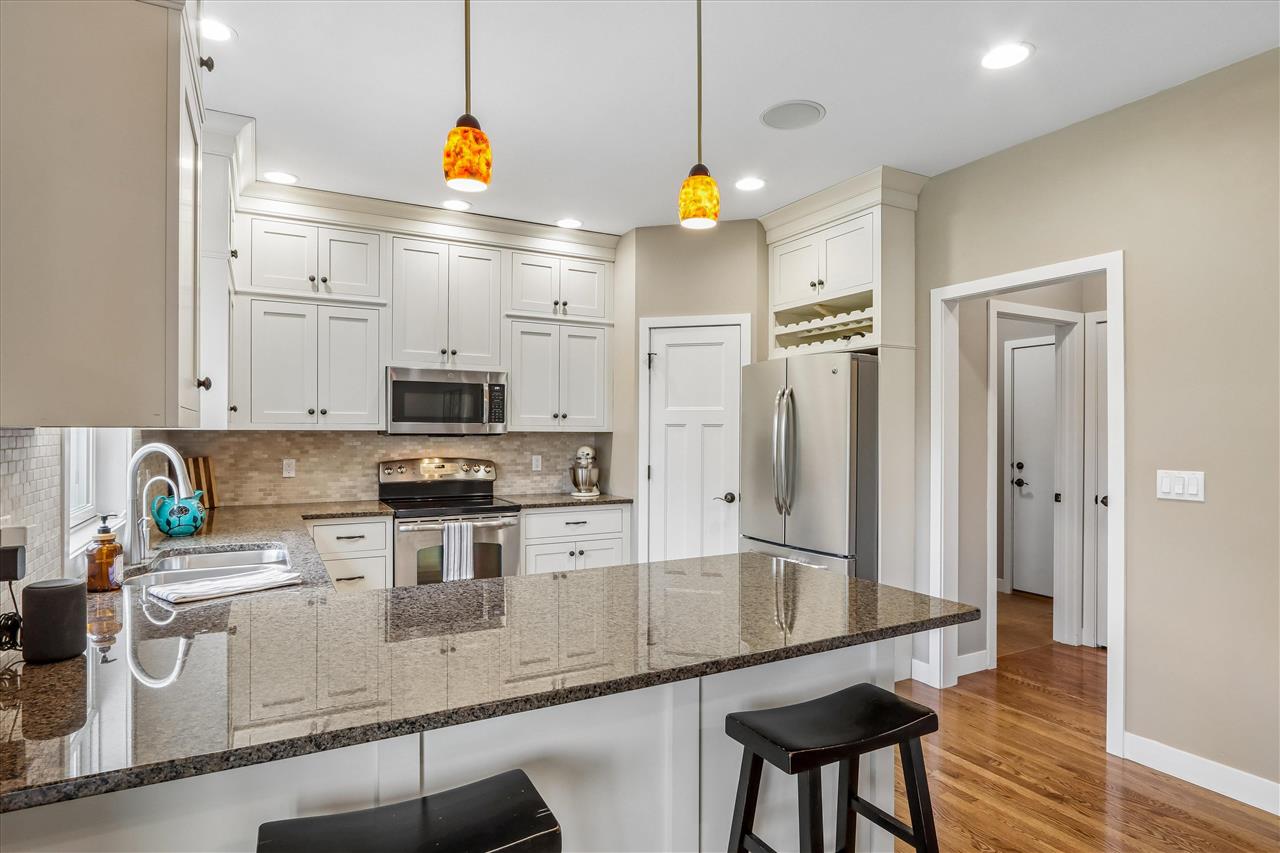 1060 Wild Prairie Drive Iowa City IA 52246