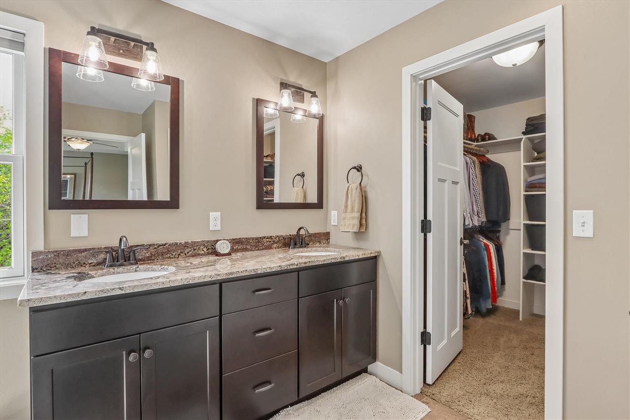 1060 Wild Prairie Drive Iowa City IA 52246