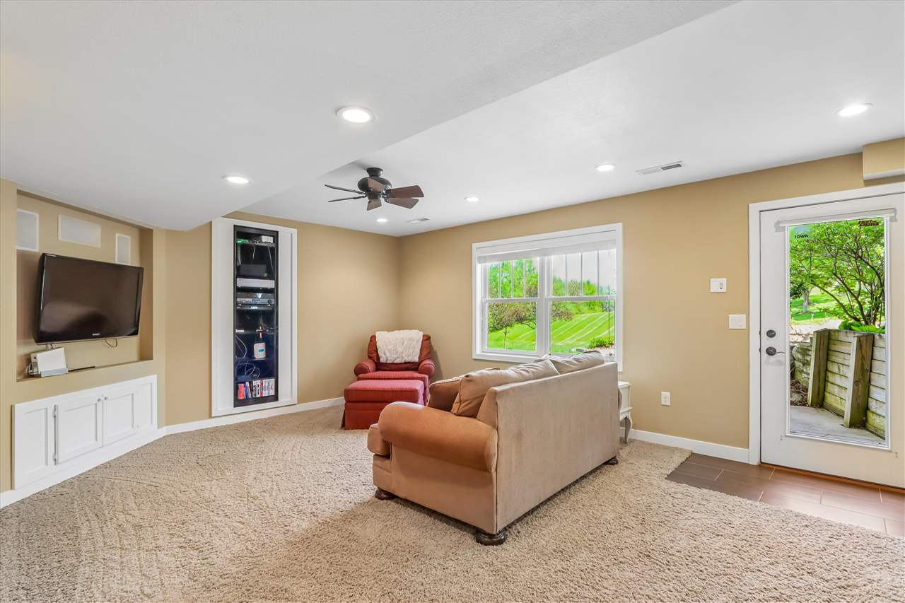 1060 Wild Prairie Drive Iowa City IA 52246