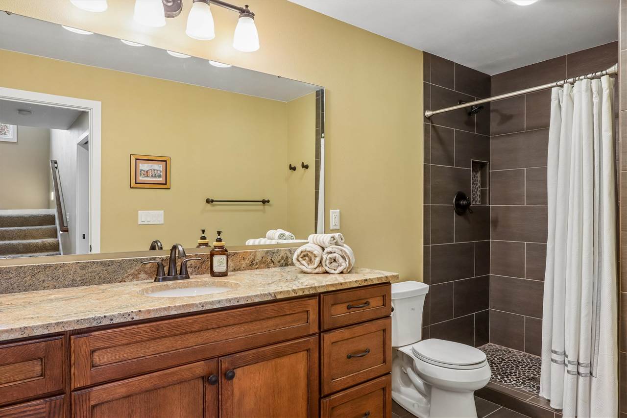 1060 Wild Prairie Drive Iowa City IA 52246