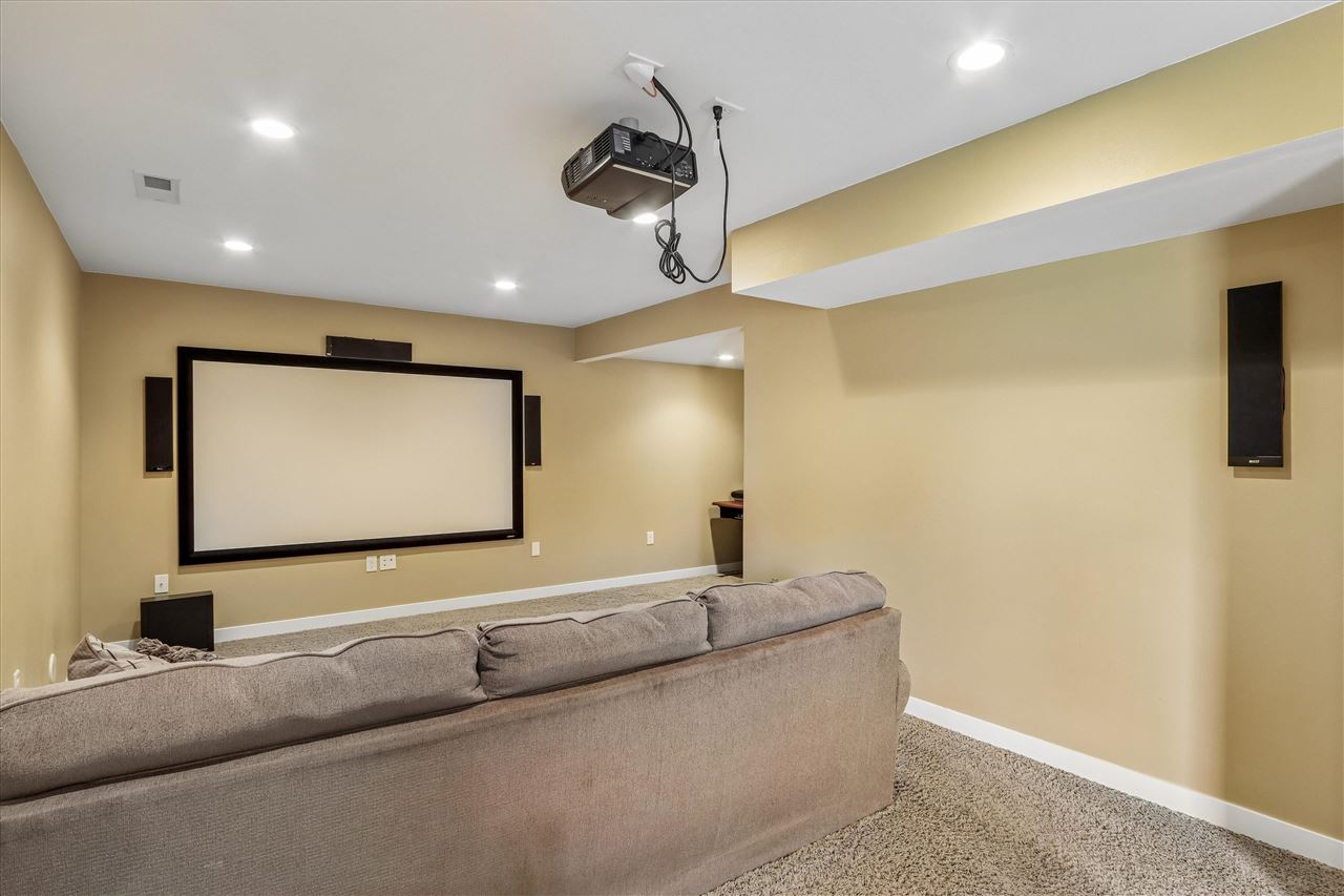 1060 Wild Prairie Drive Iowa City IA 52246