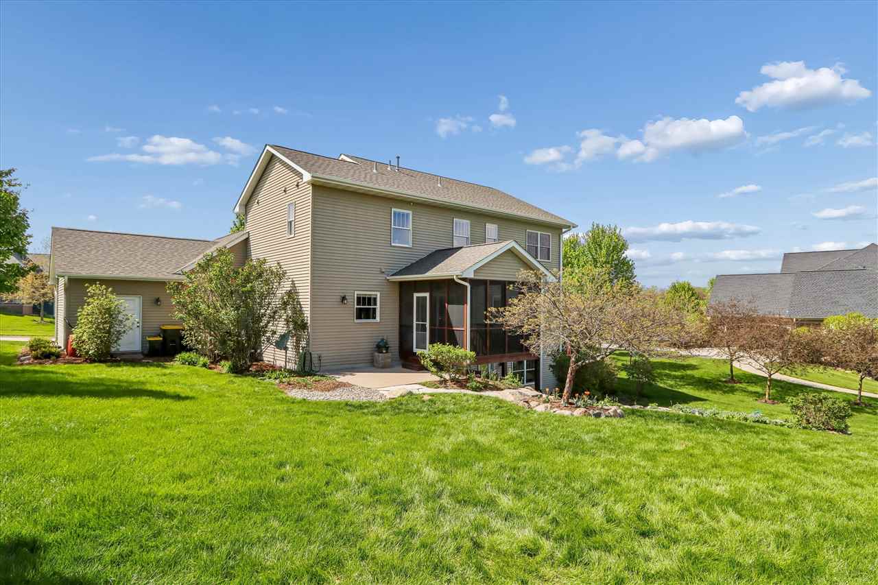 1060 Wild Prairie Drive Iowa City IA 52246