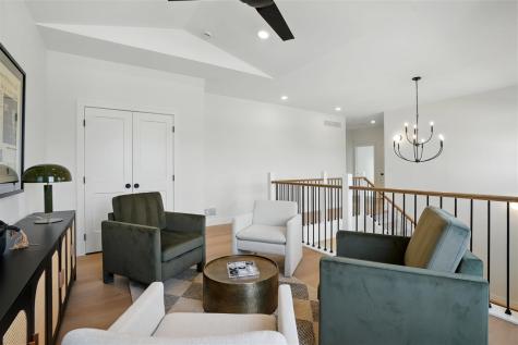 945 Yorkshire North Liberty IA 52317