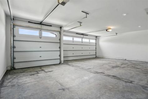 945 Yorkshire North Liberty IA 52317