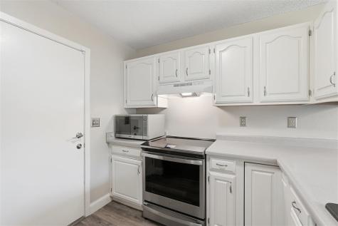 1010 N Boston Way Coralville IA 52241