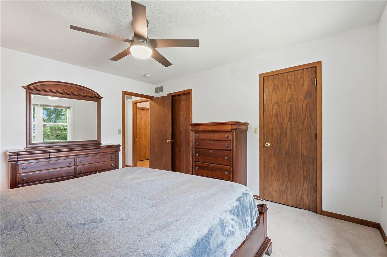 1010 N Boston Way Coralville IA 52241