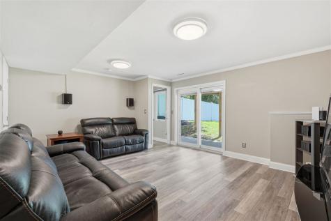 1010 N Boston Way Coralville IA 52241
