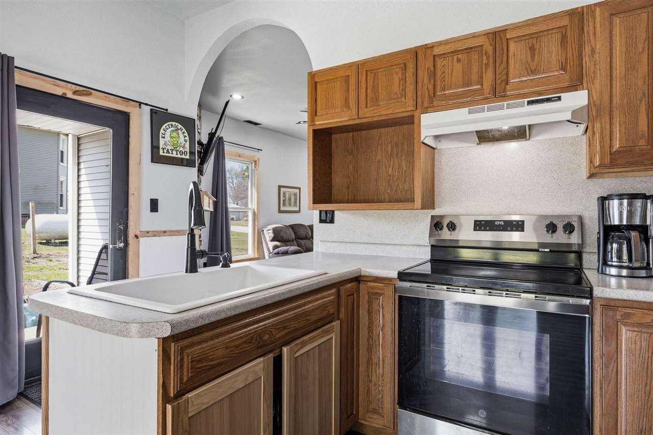 204 N Main Street Crawfordsville IA 52621