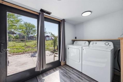 204 N Main Street Crawfordsville IA 52621