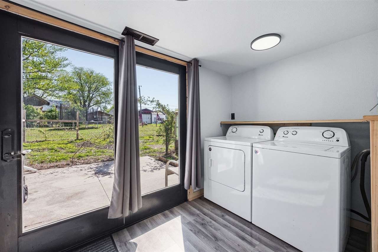 204 N Main Street Crawfordsville IA 52621