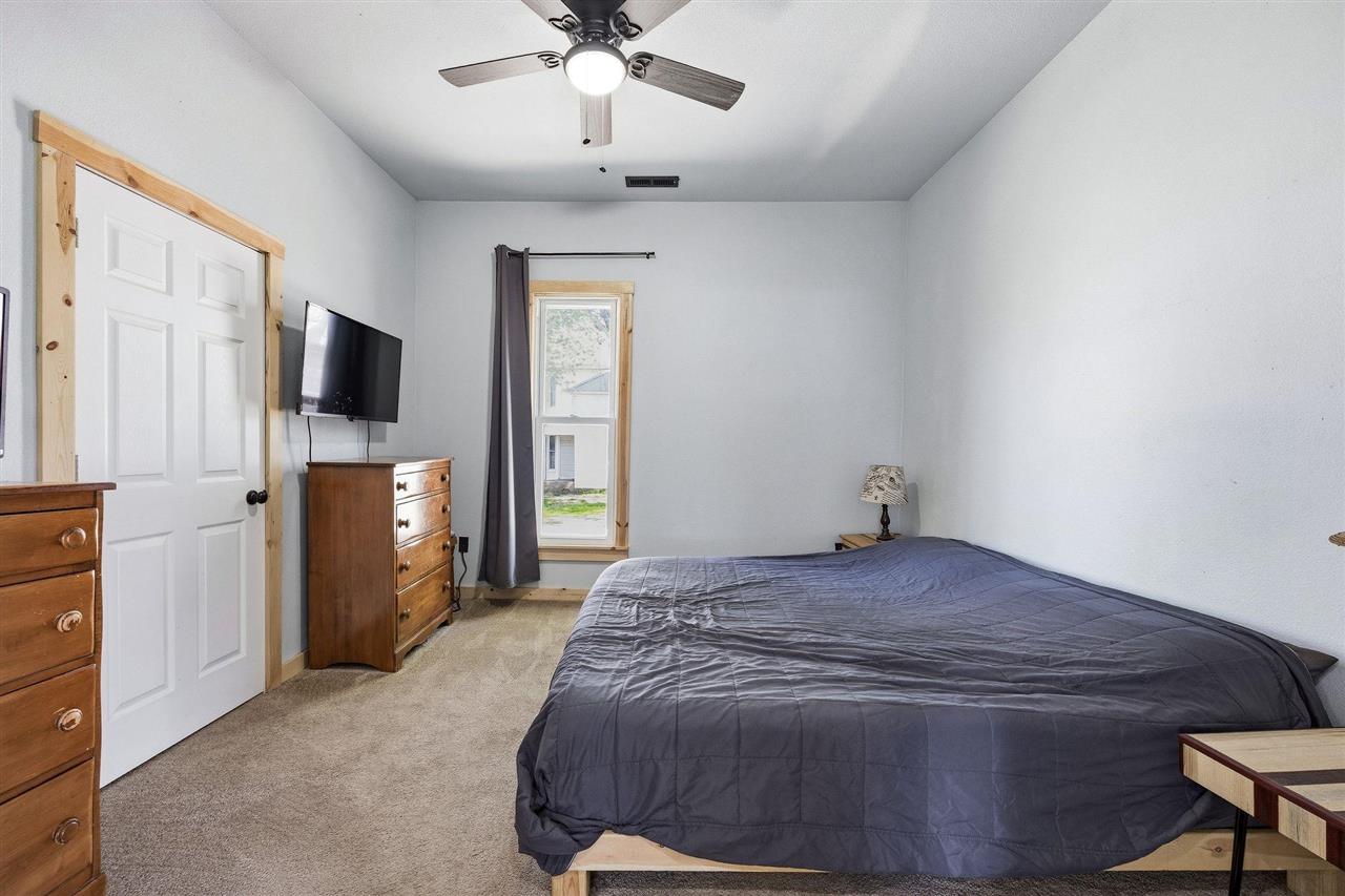 204 N Main Street Crawfordsville IA 52621