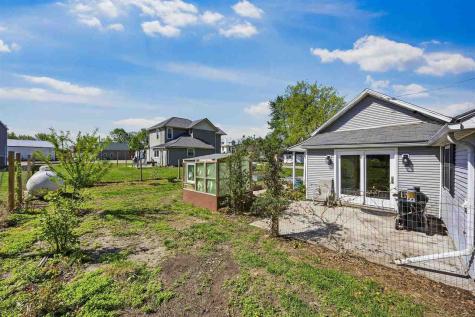 204 N Main Street Crawfordsville IA 52621