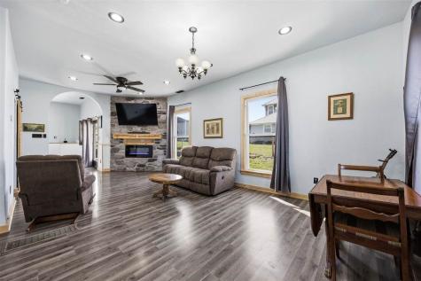 204 N Main Street Crawfordsville IA 52621