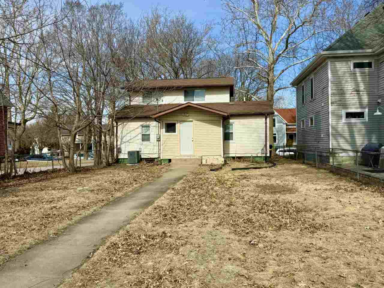 711 E Bloomington Street Iowa City IA 52245