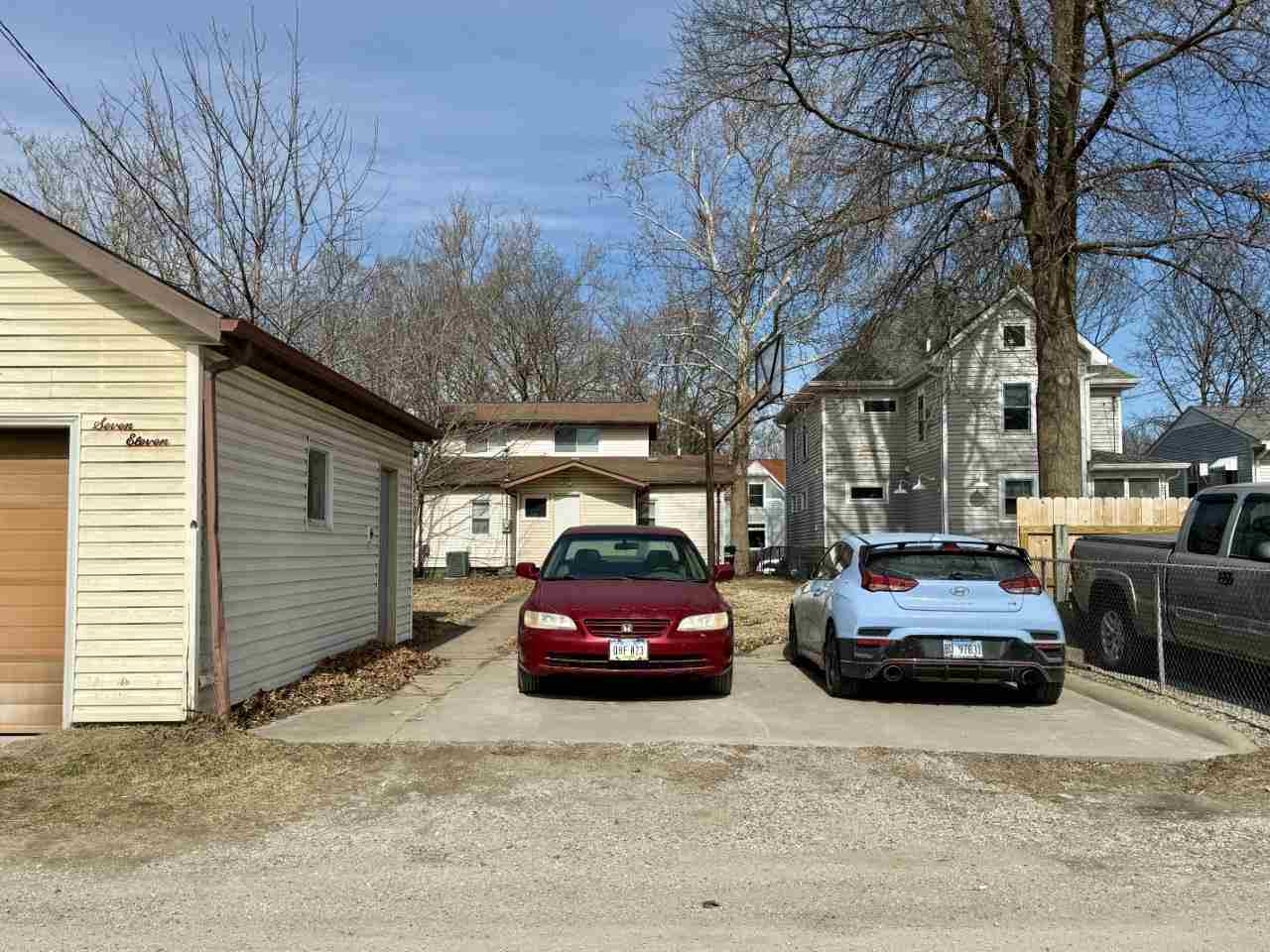 711 E Bloomington Street Iowa City IA 52245