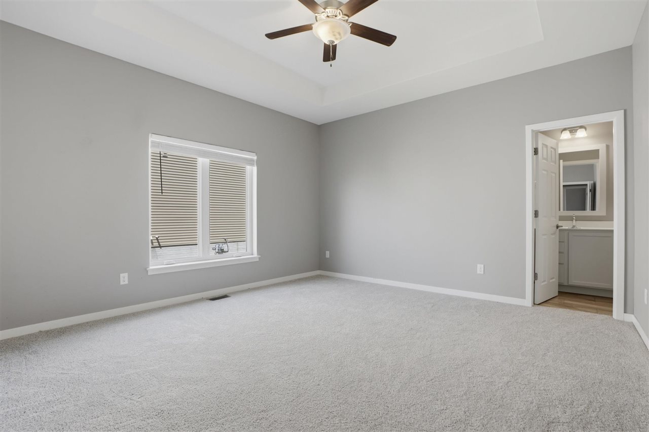 1127 Leann Circle North Liberty IA 52317