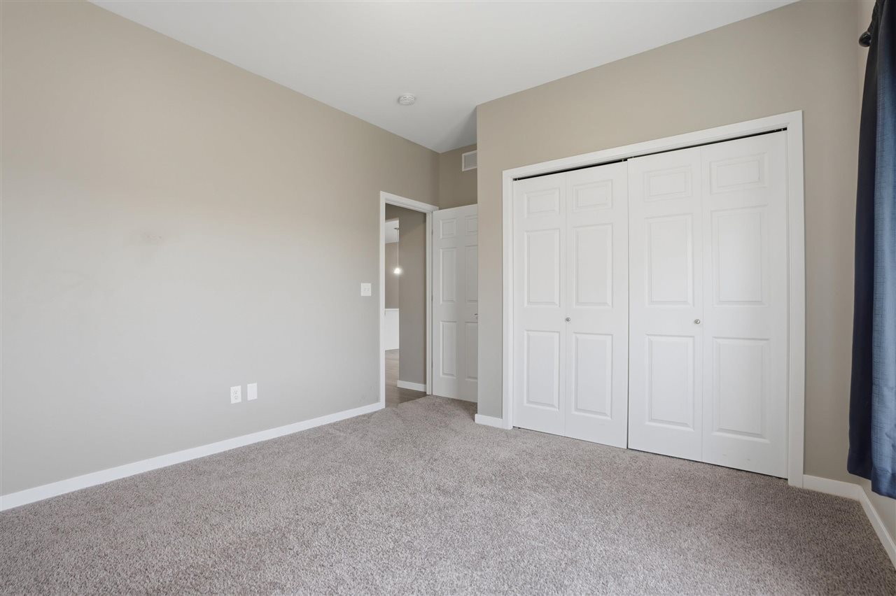1127 Leann Circle North Liberty IA 52317