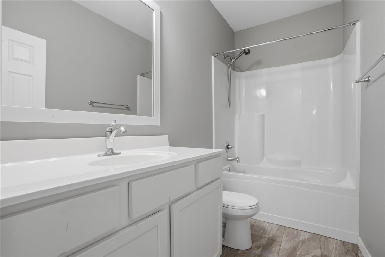 1127 Leann Circle North Liberty IA 52317