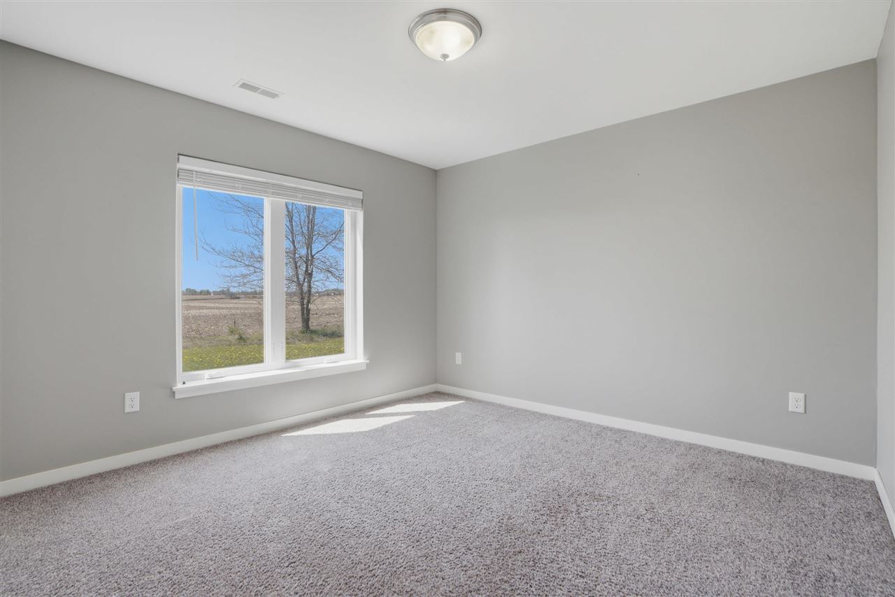 1127 Leann Circle North Liberty IA 52317