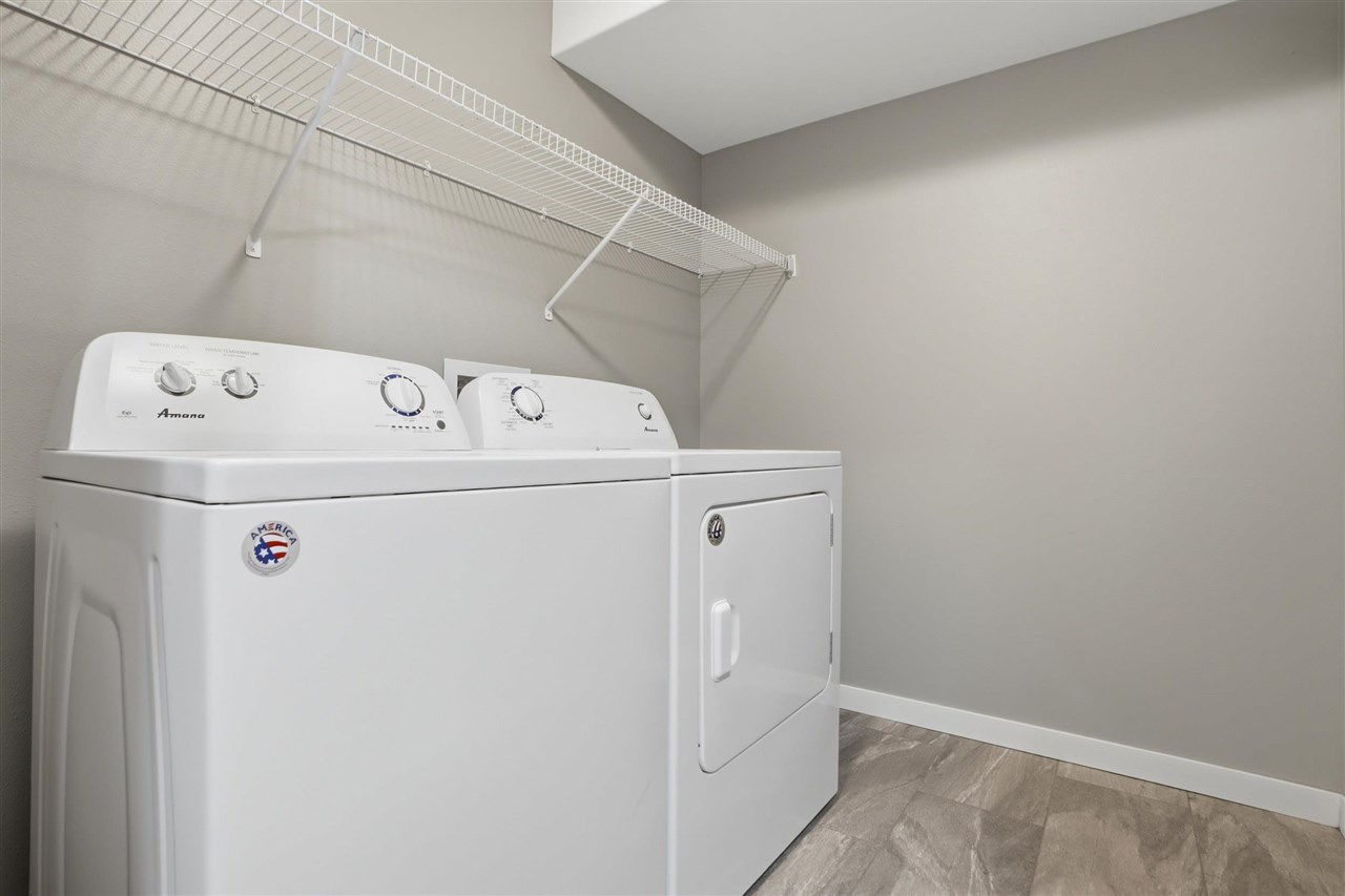 1127 Leann Circle North Liberty IA 52317