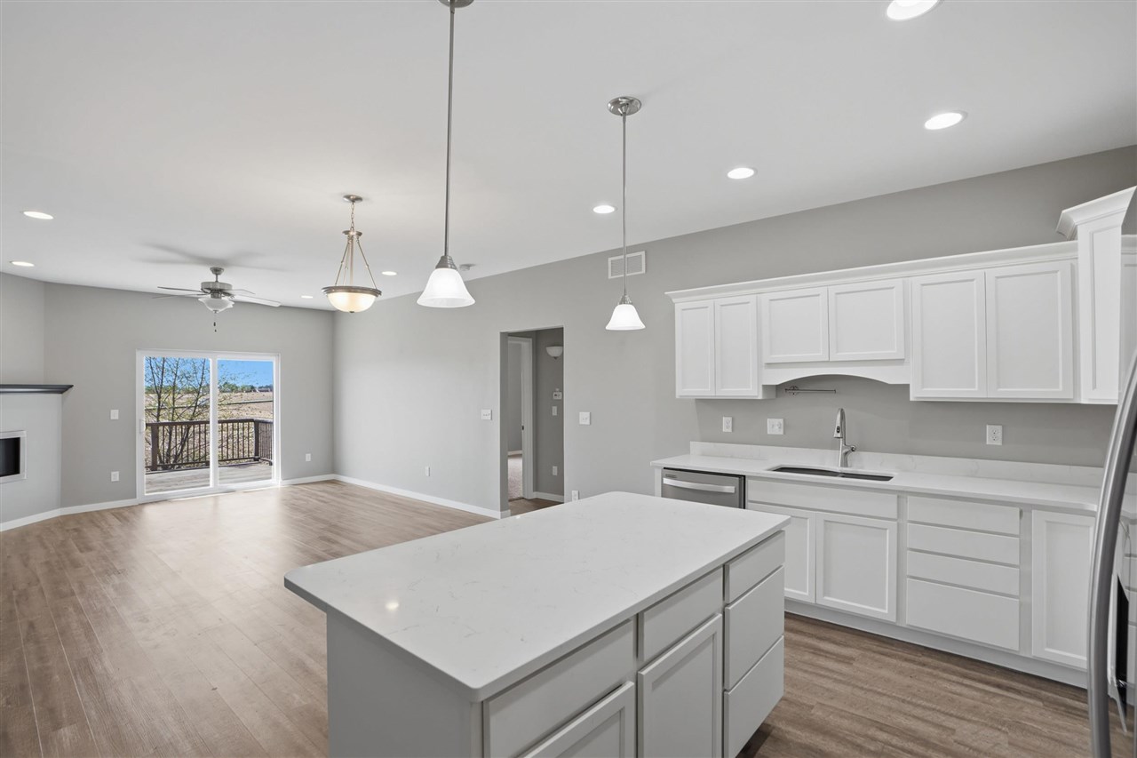 1127 Leann Circle North Liberty IA 52317
