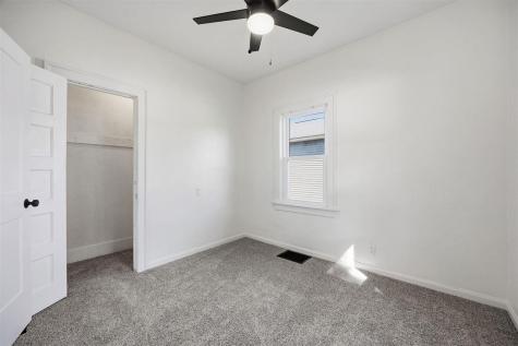 905 12th Street NE Cedar Rapids IA 52402