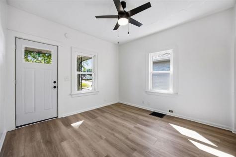 905 12th Street NE Cedar Rapids IA 52402