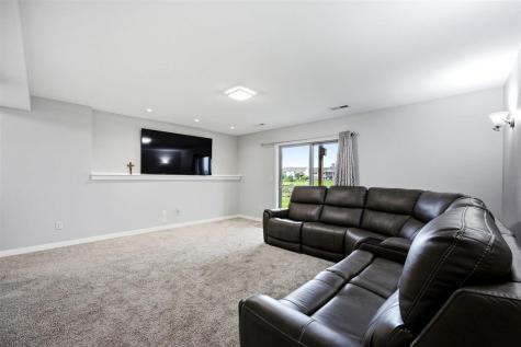 90 S Park Ridge Road North Liberty IA 52317