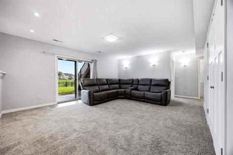 90 S Park Ridge Road North Liberty IA 52317