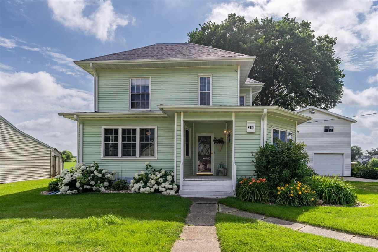 316 N Washington Street Wyoming IA 52362