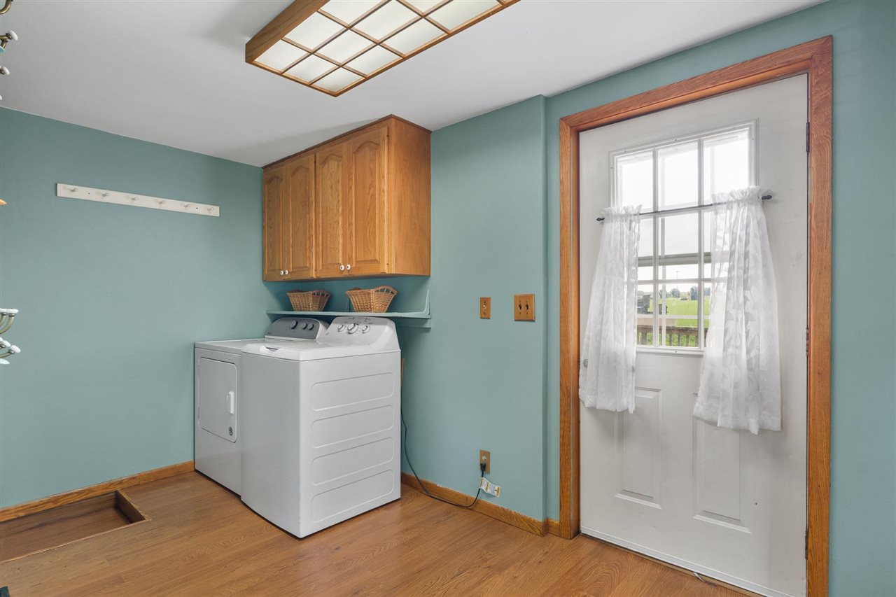 316 N Washington Street Wyoming IA 52362