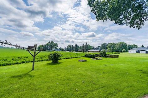 316 N Washington Street Wyoming IA 52362
