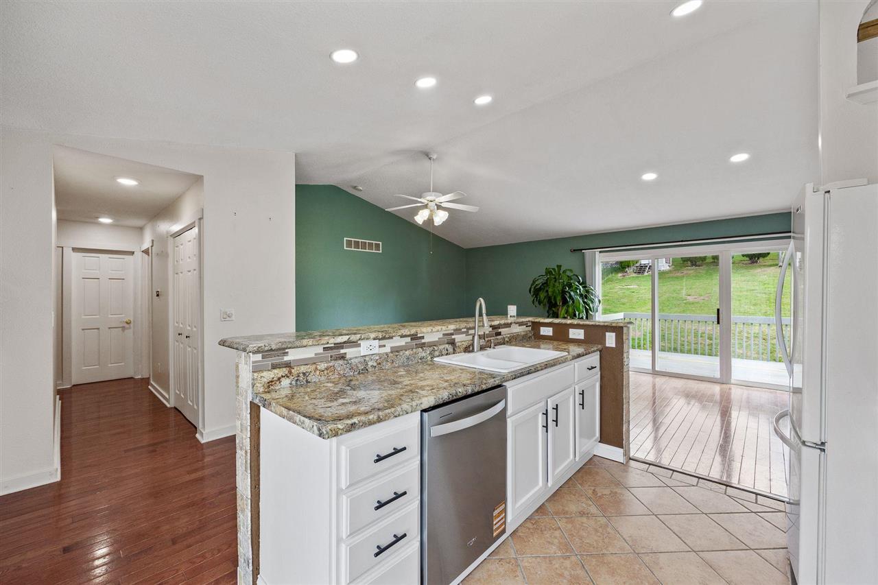 1731 Parkway Drive Coralville IA 52241