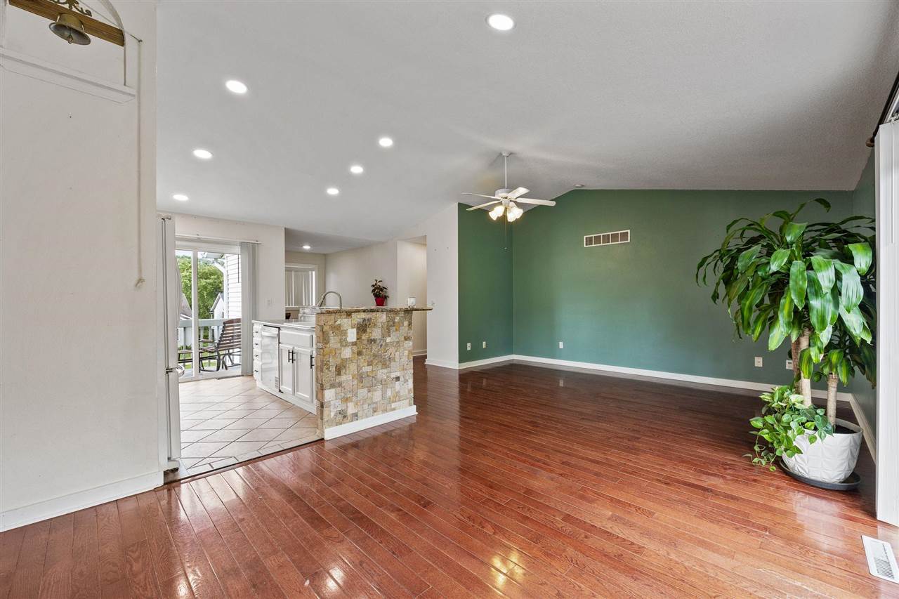 1731 Parkway Drive Coralville IA 52241