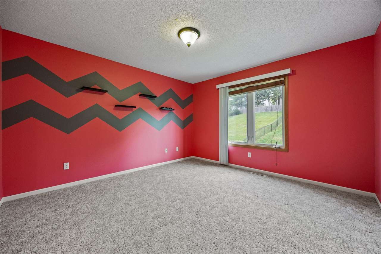 1731 Parkway Drive Coralville IA 52241